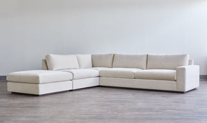 9439 Modern Sofa/Sectional Program